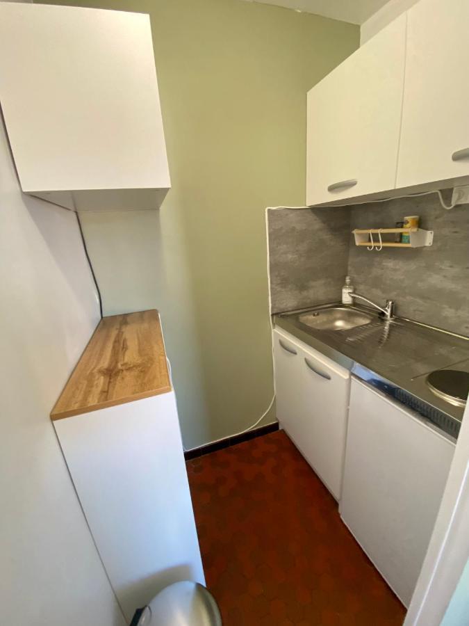 Appartement 1 Piece, Hyper Centre, Grosse Horloge La Rochelle  Ngoại thất bức ảnh